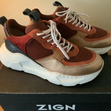 ZIGN ženske tenisice