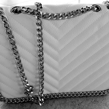 2+1 gratis! Potpuno nova, moderna bijela torba, s lančastim remenom