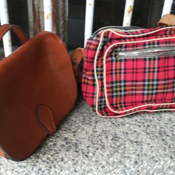 2 ženske torbice, retro