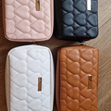 50 kom zenskih torbica