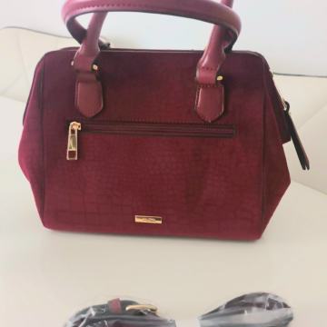 ALDO! BORDO ODLIČNA TORBICA