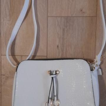 BIJELA ŽENSKA TORBICA