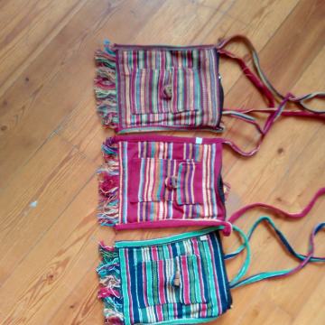 boho torba sa resicama