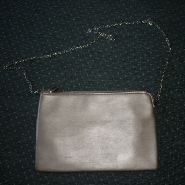 CARPISA - LAGANA ŽENSKA TORBICA 27 x 17 cm