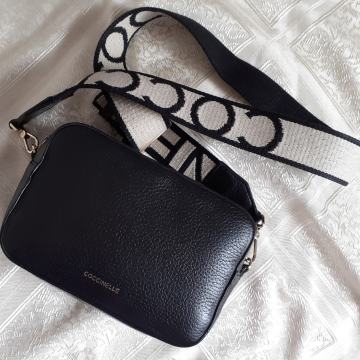 Coccinelle kožna torba torbica