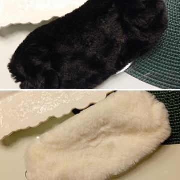 CRNA I BIJELA KRZNENA KOZMETIČKA TORBICA NOVO