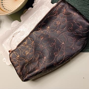 CRNA KOZMETIČKA TORBA - N O V O