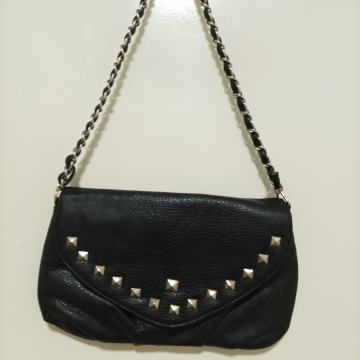 CRNA MALA TORBA AMADEUS