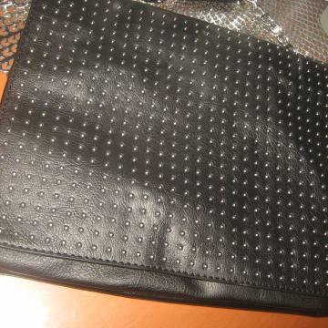 CRNA TORBA SA ZAKOVICAMA - NITNAMA - NOVO