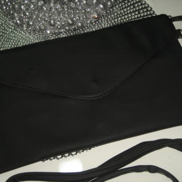 CRNA TORBA - NOVO S ETIKETOM