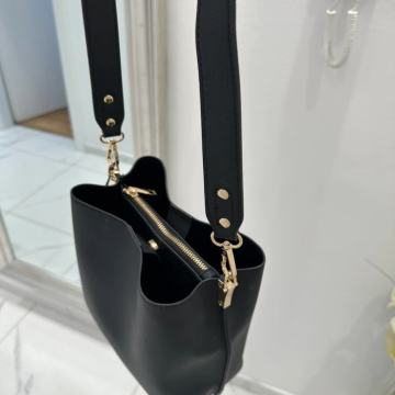 CRNA TORBA - NOVO S ETIKETOM