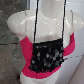 CRNA TORBICA S DUGACKOM RUCKOM