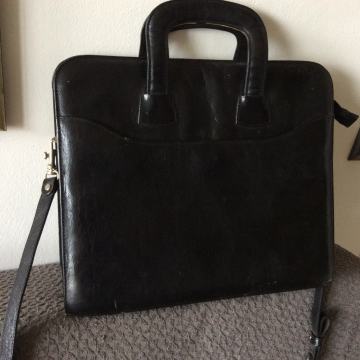 Ženska poslovna kožna torba