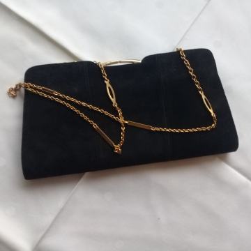 Crna ženska antilop torbica