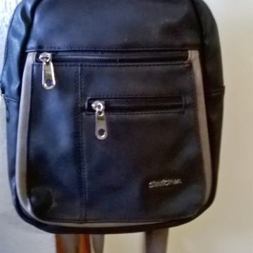 CRNI RUKSAK "SIMONA"