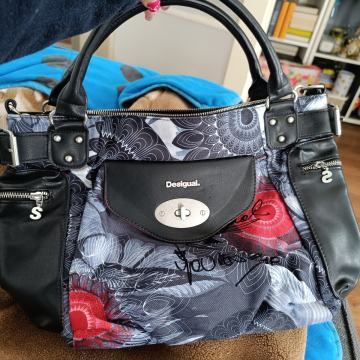 Desigual veće ženske torbe