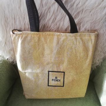 FENDI  ženska torba NOVA