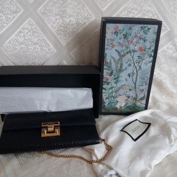 Gucci torbica novčanik clutch