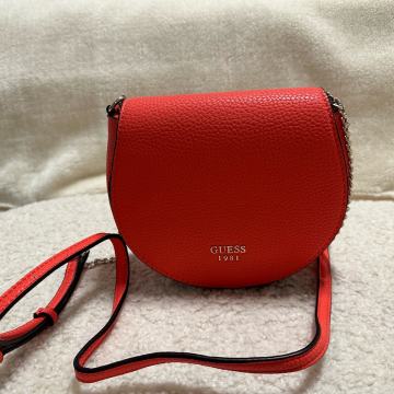 Guess crossbody torbica, novo, 20x16cm