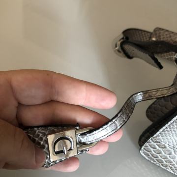 Guess ženska torbica ;Karen Millen zenska torba