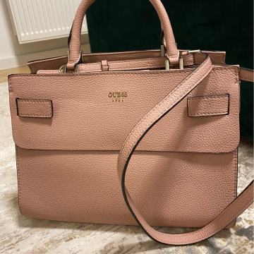 Guess torba nova 35x25cm