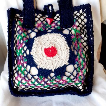 Nova heklana tamnoplava retro torba