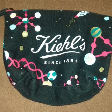 Janine Rewell mala torbica za šminku