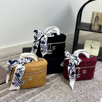 Ženska torba torbica