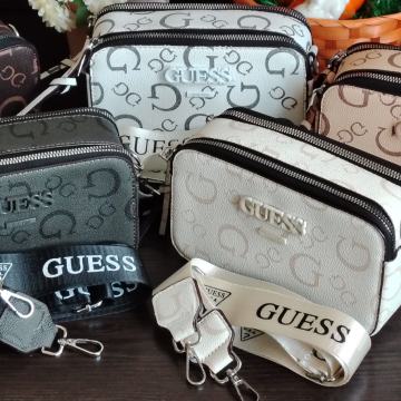 Guess torbica