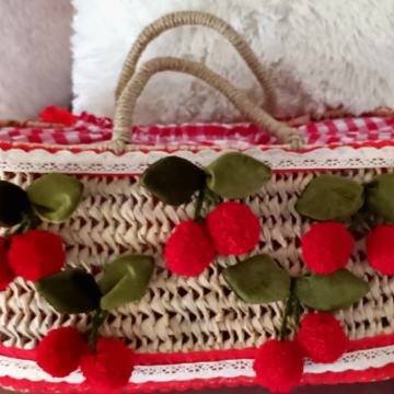 KITCHERAJ! HRVATSKI DIZAJN "TREŠNJICA" UNIKATNA TORBA!