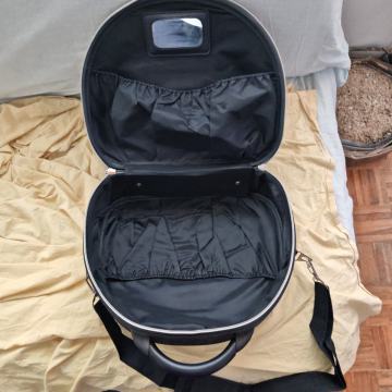 Kozmeticka torba za put