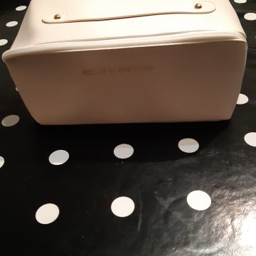 Kozmetička torba novo