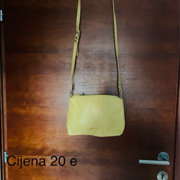 Kozne zenske torbice