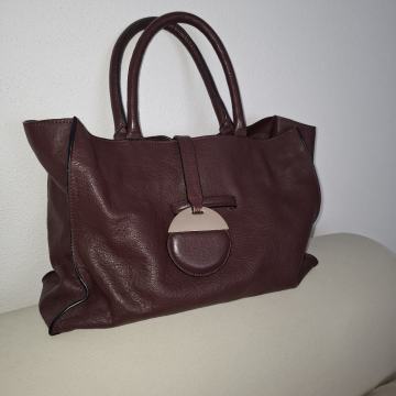 Kvalitetna kožna torba