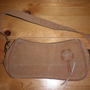 LAGANA ŽENSKA TORBICA 30 x 14cm