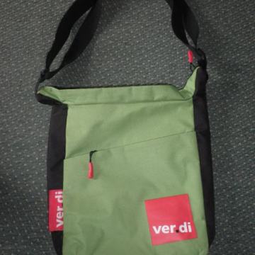 LAGANA ŽENSKA TORBICA 34 x 28cm