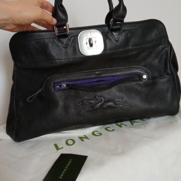 Nova LONGCHAMP crna kožnata torba