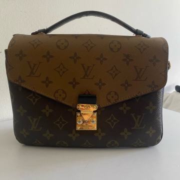 Louis Vuitton Pochette Métis – original, odlična cijena!