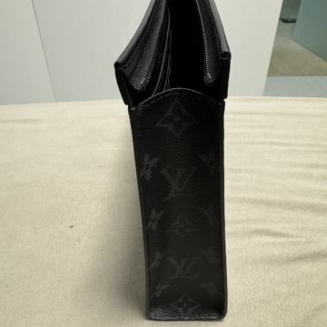 Louis vuitton pochette voyage mm