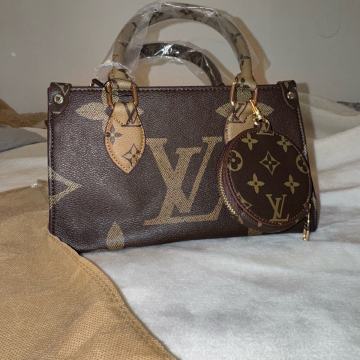 Louis Vuitton torbica