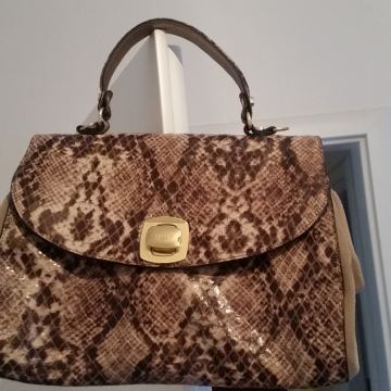 LUANA! KOŽNA! DRAGI LJUDI! TOP PRILIKA! NOVAA!