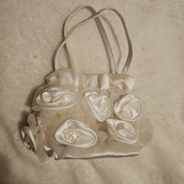 Mala svečana torbica