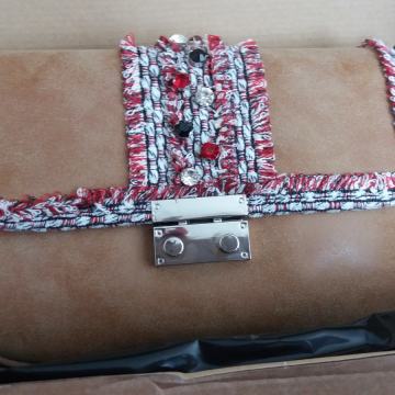 MALA ŽENSKA TORBICA