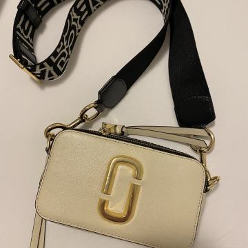 Nova Marc Jacobs Snapshot torbica