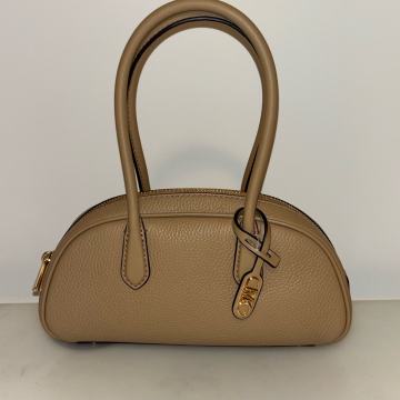 Michael Kors kožna torbica