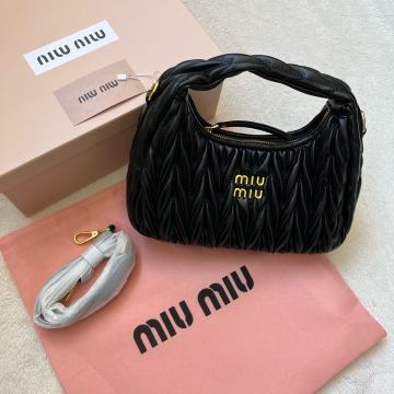 Miu Miu torbica