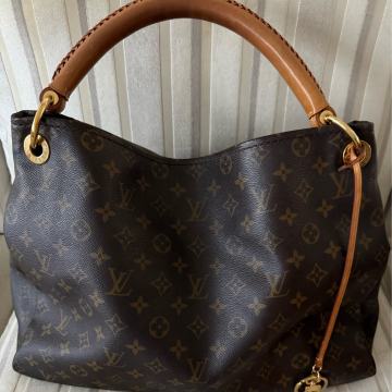 Original Louis Vuitton Artsy MM Monogram