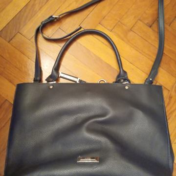 ORSAY TORBICA 26 x 41 cm, mali i veliki remen, svi ziperi kao novi