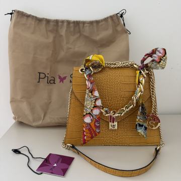 Pia Sassi kožna torbica (original)