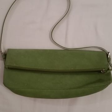PICARD! KOŽNA..ZELENA TORBICA